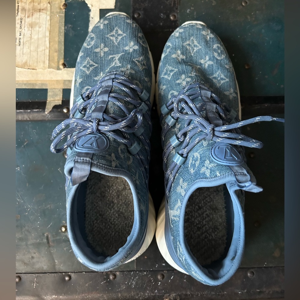 Louis Vuitton fast-lane blue denim monogram sneakers size LV7.5/9us (more 8.5) - Picture 9 of 12